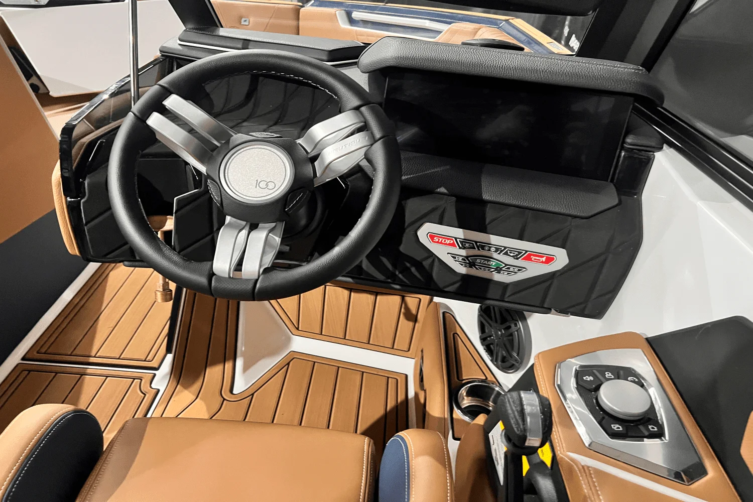2025 Nautique Super Air Nautique S21 Image Thumbnail #12