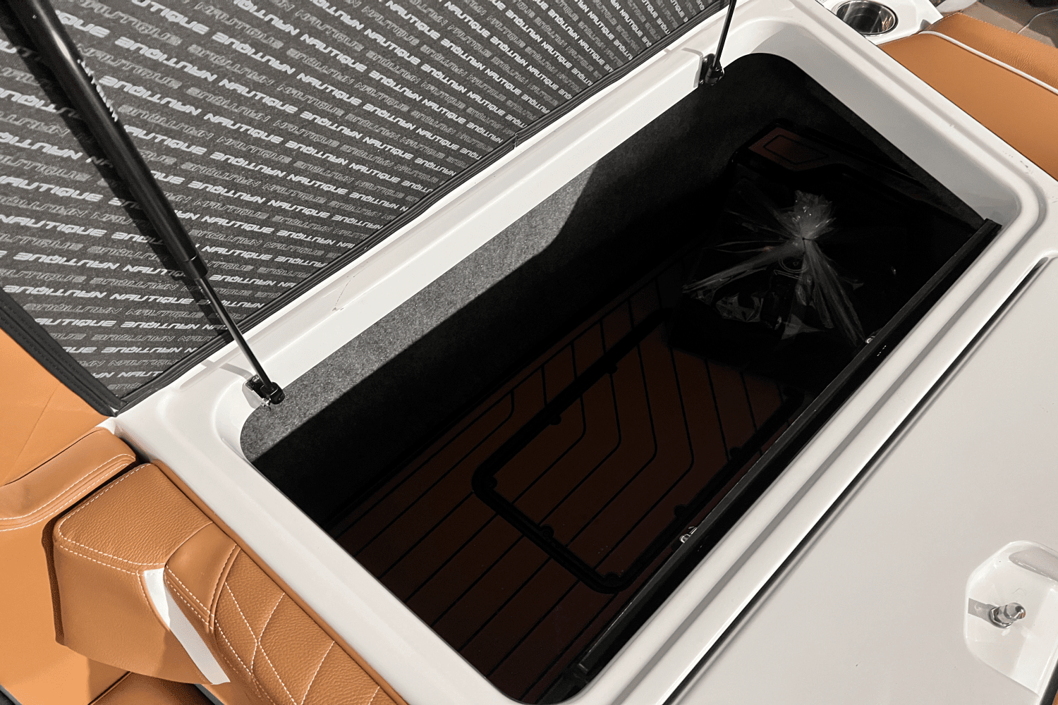 2025 Nautique Super Air Nautique S21 Image Thumbnail #6