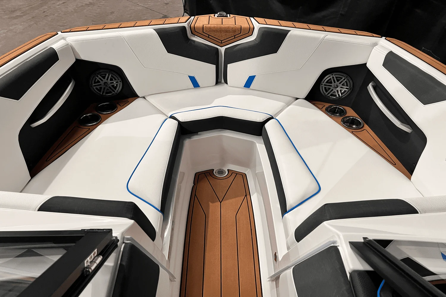 2025 Nautique Super Air Nautique GS22 Image Thumbnail #20