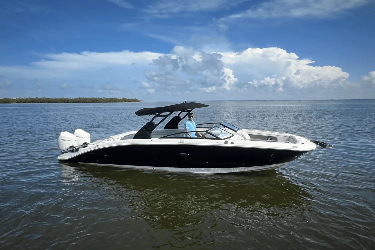2020 Sea Ray 290 SDX OUTBOARD Image Thumbnail #0