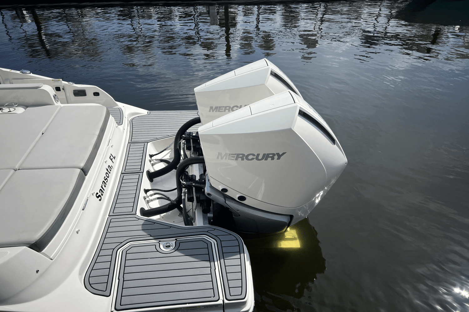 2020 Sea Ray 290 SDX OUTBOARD Image Thumbnail #6