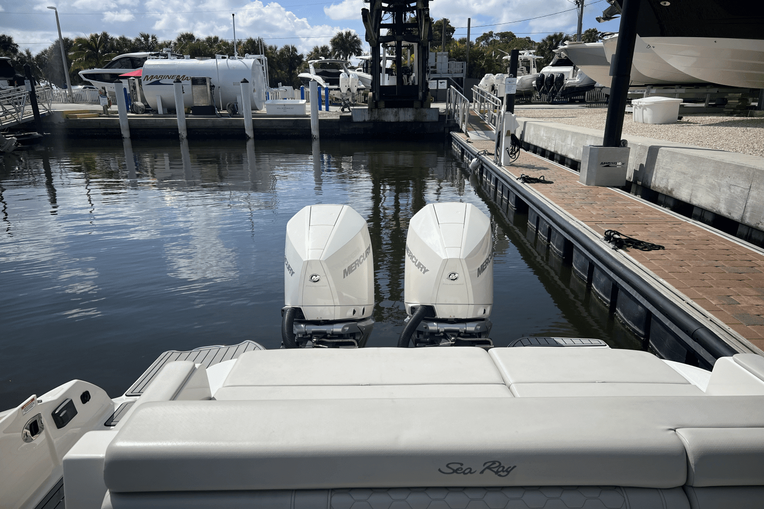 2020 Sea Ray 290 SDX OUTBOARD Image Thumbnail #7