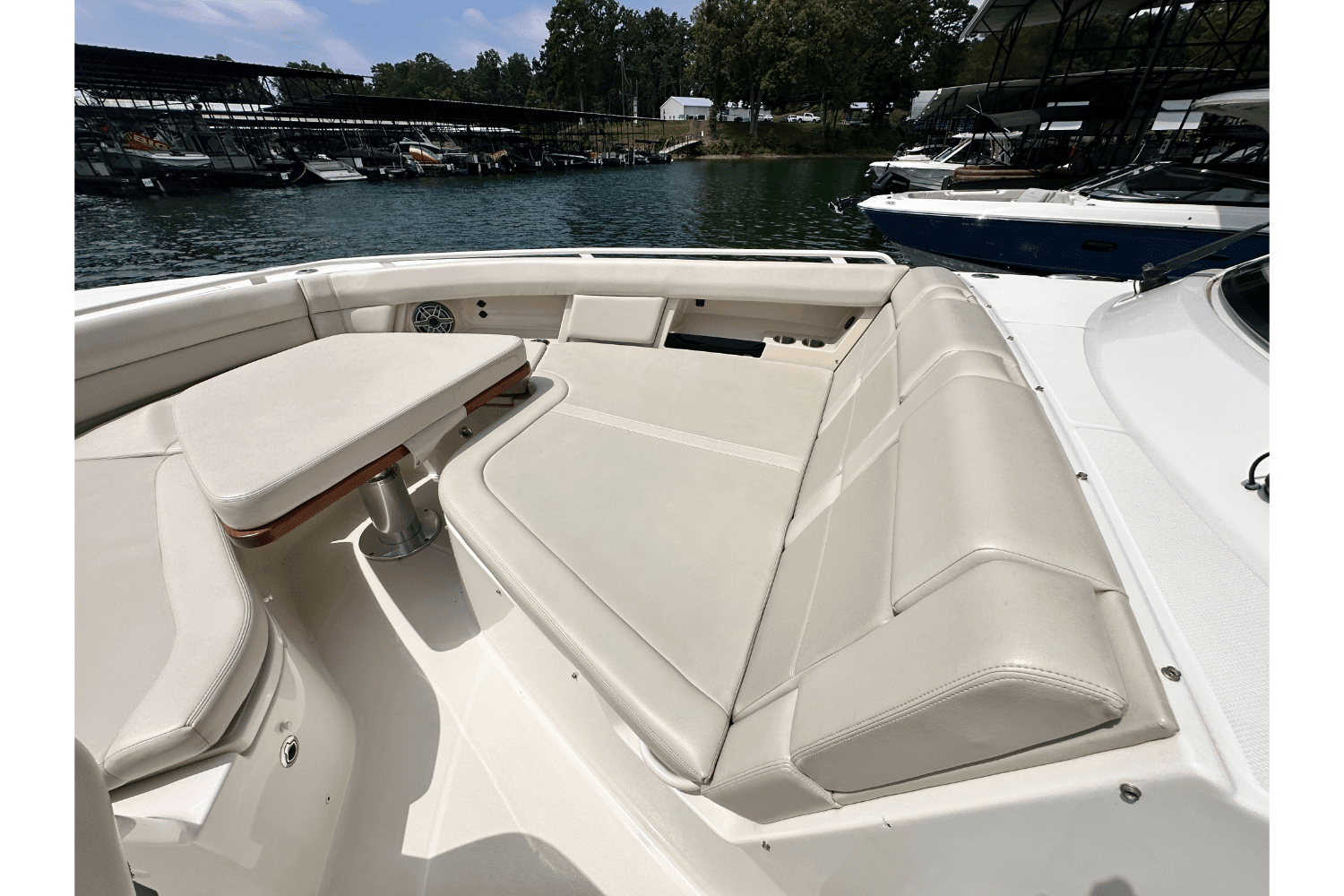 2020 Boston Whaler 380 REALM Image Thumbnail #35