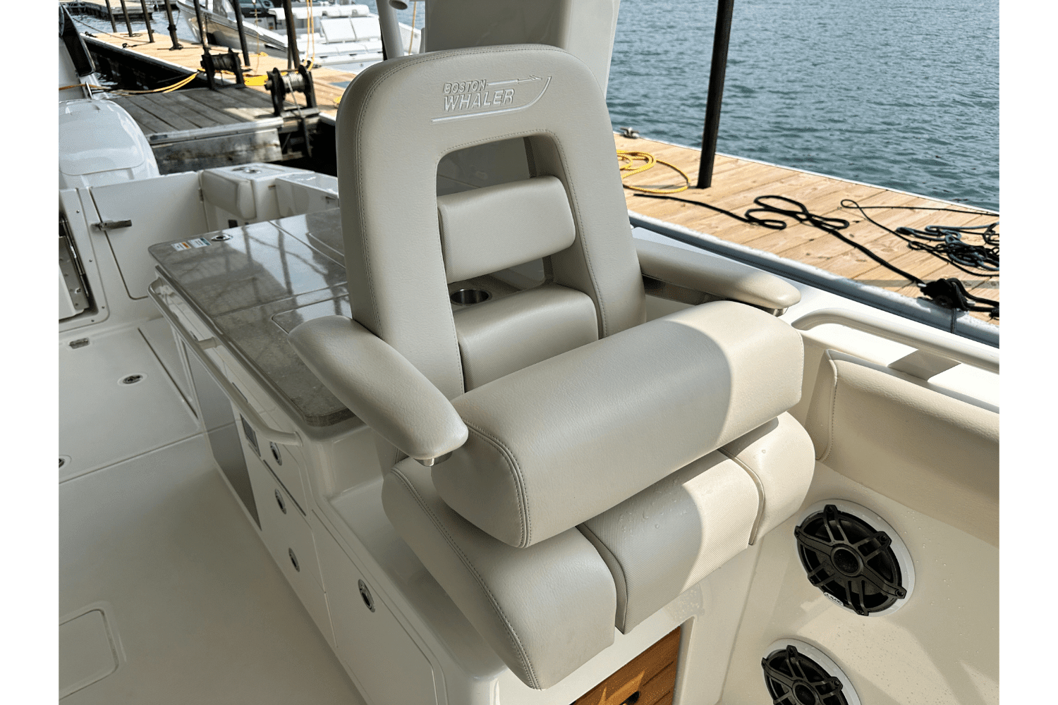 2020 Boston Whaler 380 REALM Image Thumbnail #16