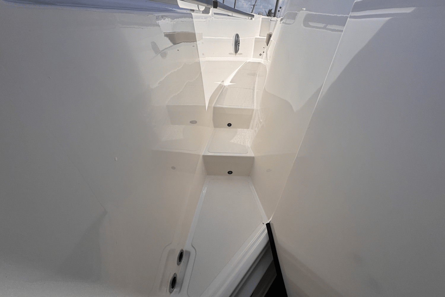 2025 Saxdor 320 GTC Image Thumbnail #33