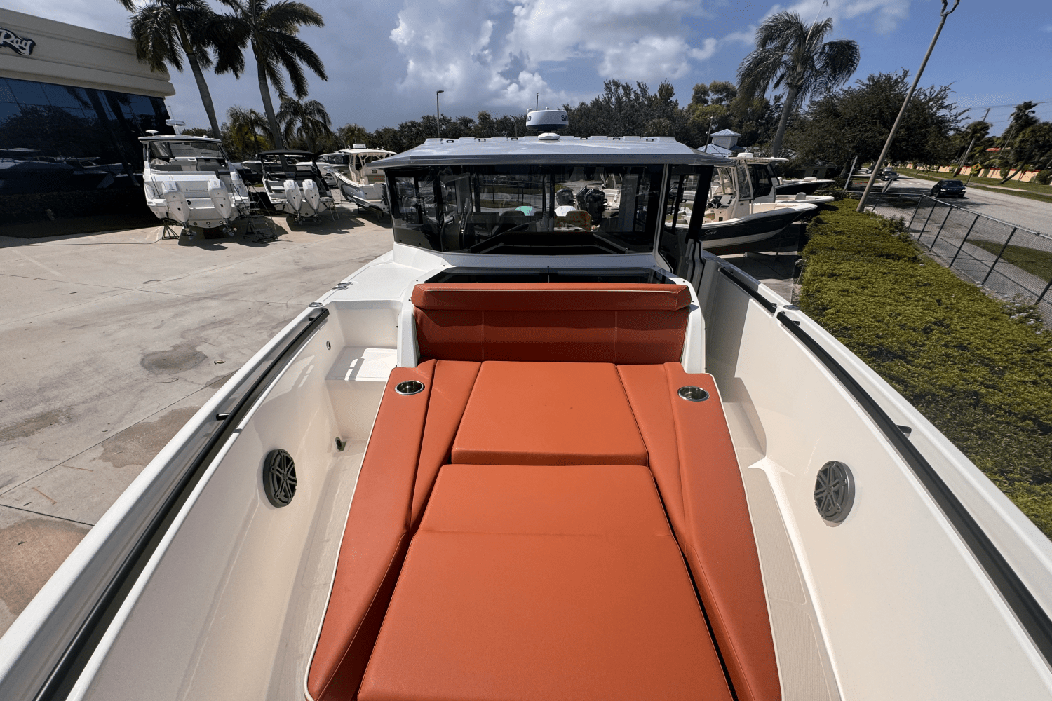 2025 Saxdor 320 GTC Image Thumbnail #35