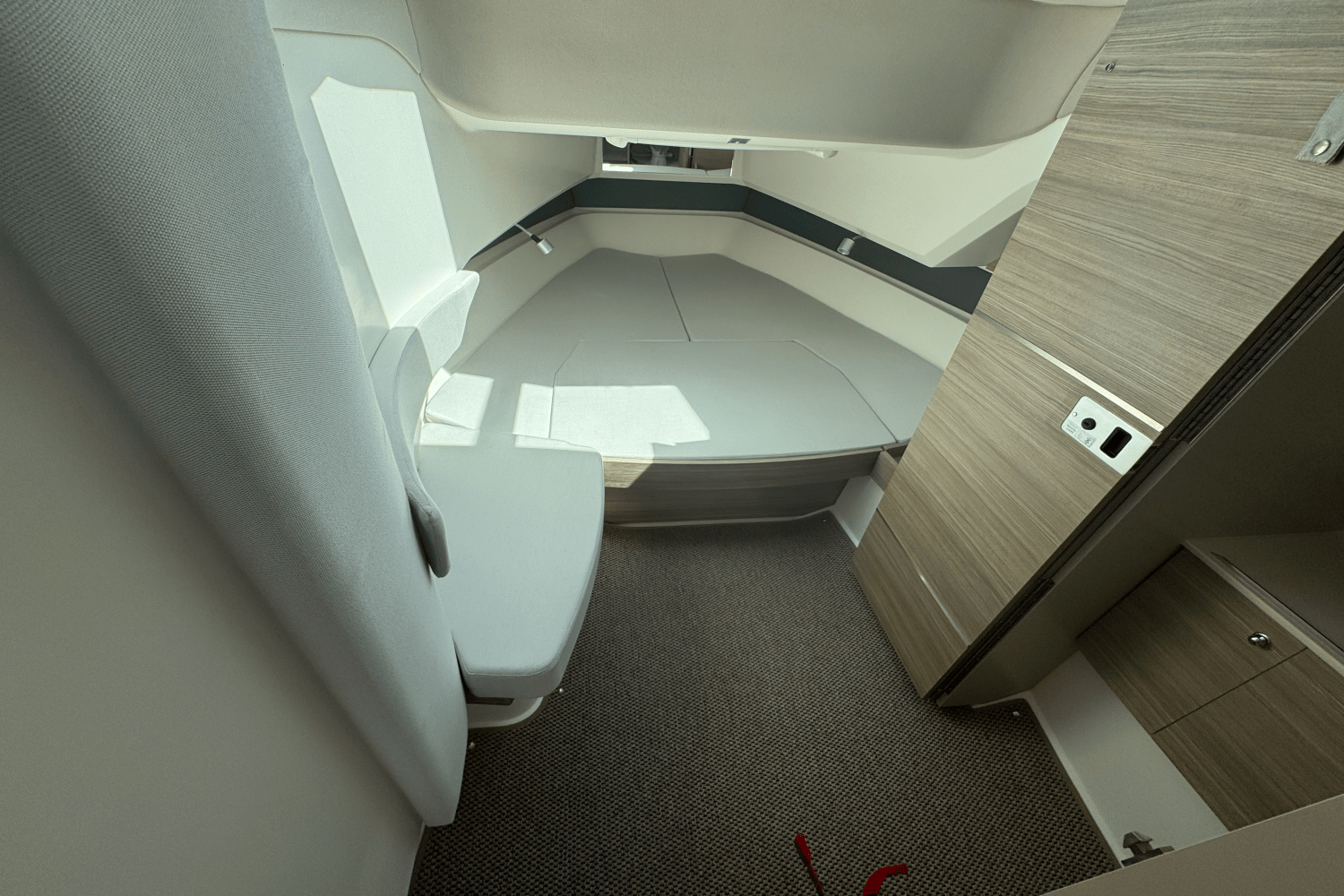 2025 Saxdor 320 GTC Image Thumbnail #39