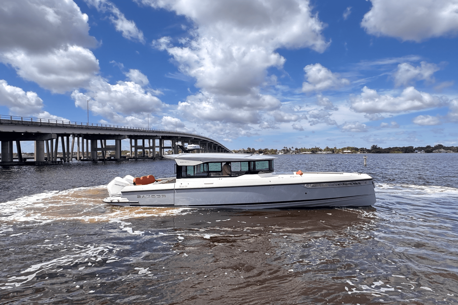 2025 Saxdor 320 GTC Image Thumbnail #5