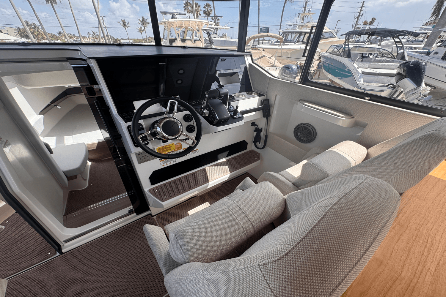 2025 Saxdor 320 GTC Image Thumbnail #27