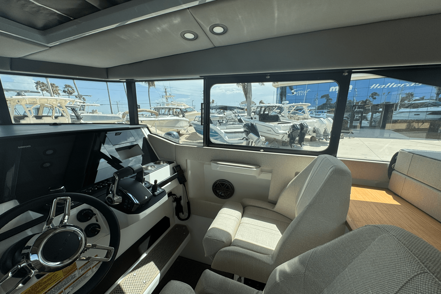 2025 Saxdor 320 GTC Image Thumbnail #24