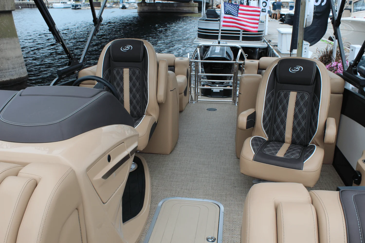 2025 Barletta LUSSO23QCSS Image Thumbnail #10