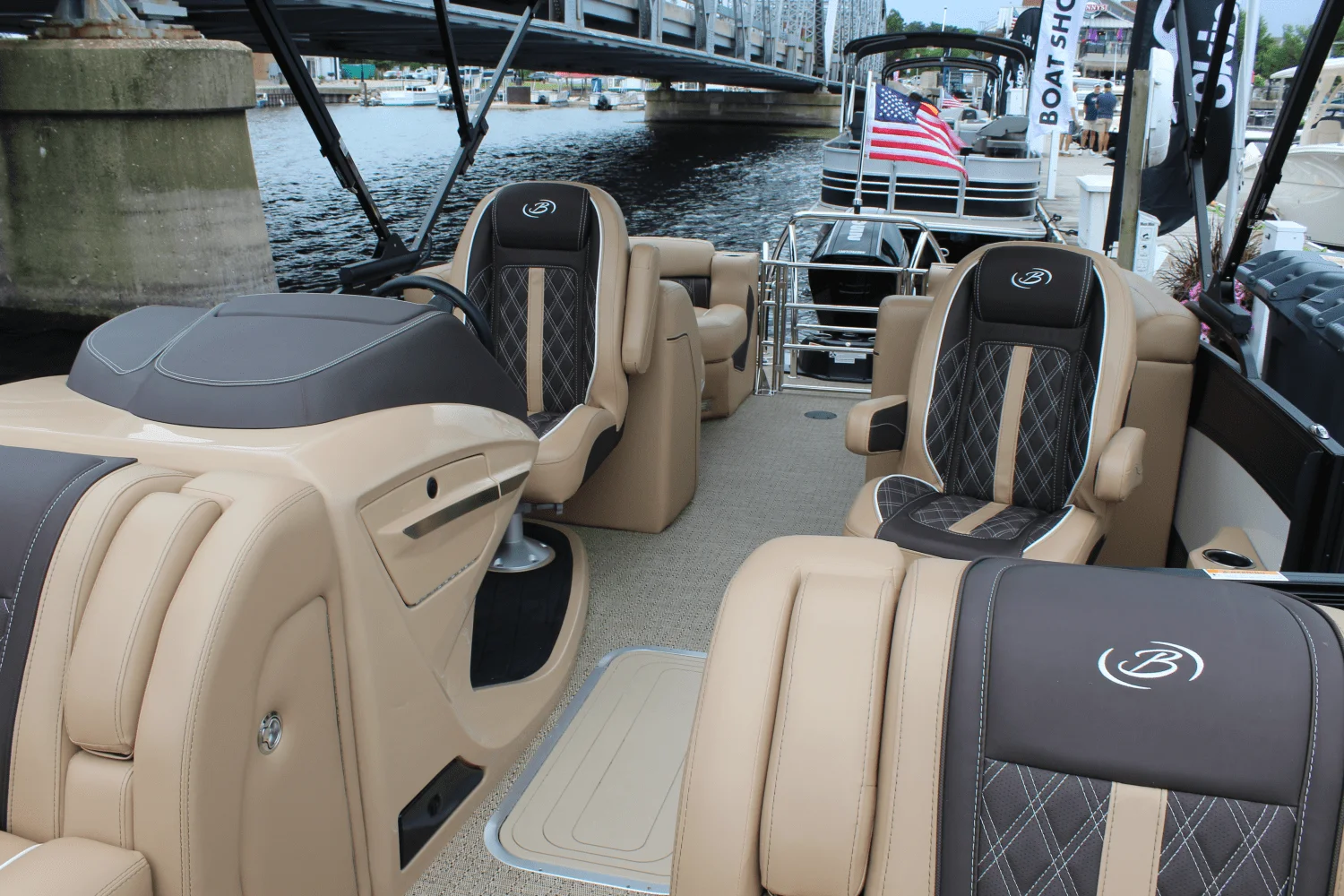 2025 Barletta LUSSO23QCSS Image Thumbnail #9