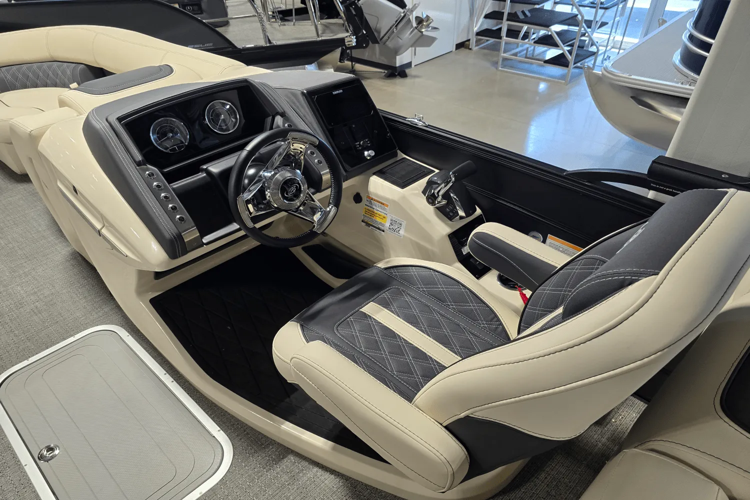 2025 Barletta LUSSO23QCSS Image Thumbnail #16