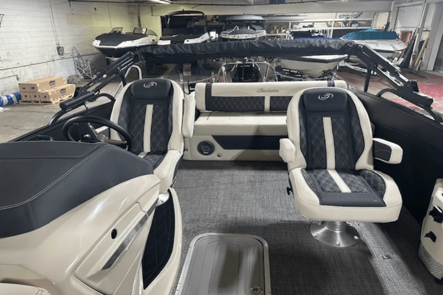 2025 Barletta Lusso Image Thumbnail #9