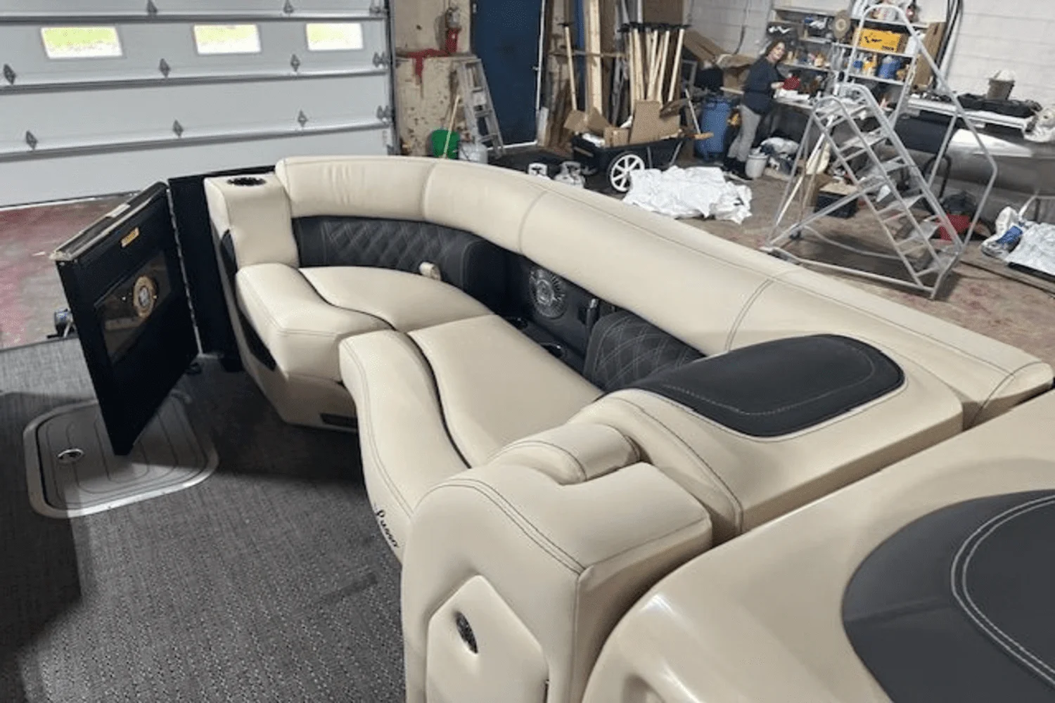 2025 Barletta Lusso Image Thumbnail #7