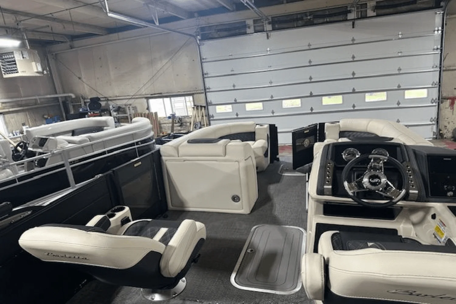 2025 Barletta Lusso Image Thumbnail #10