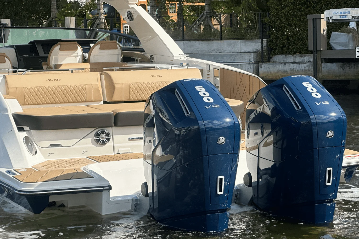 2025 Sea Ray SLX 400 Outboard Image Thumbnail #5