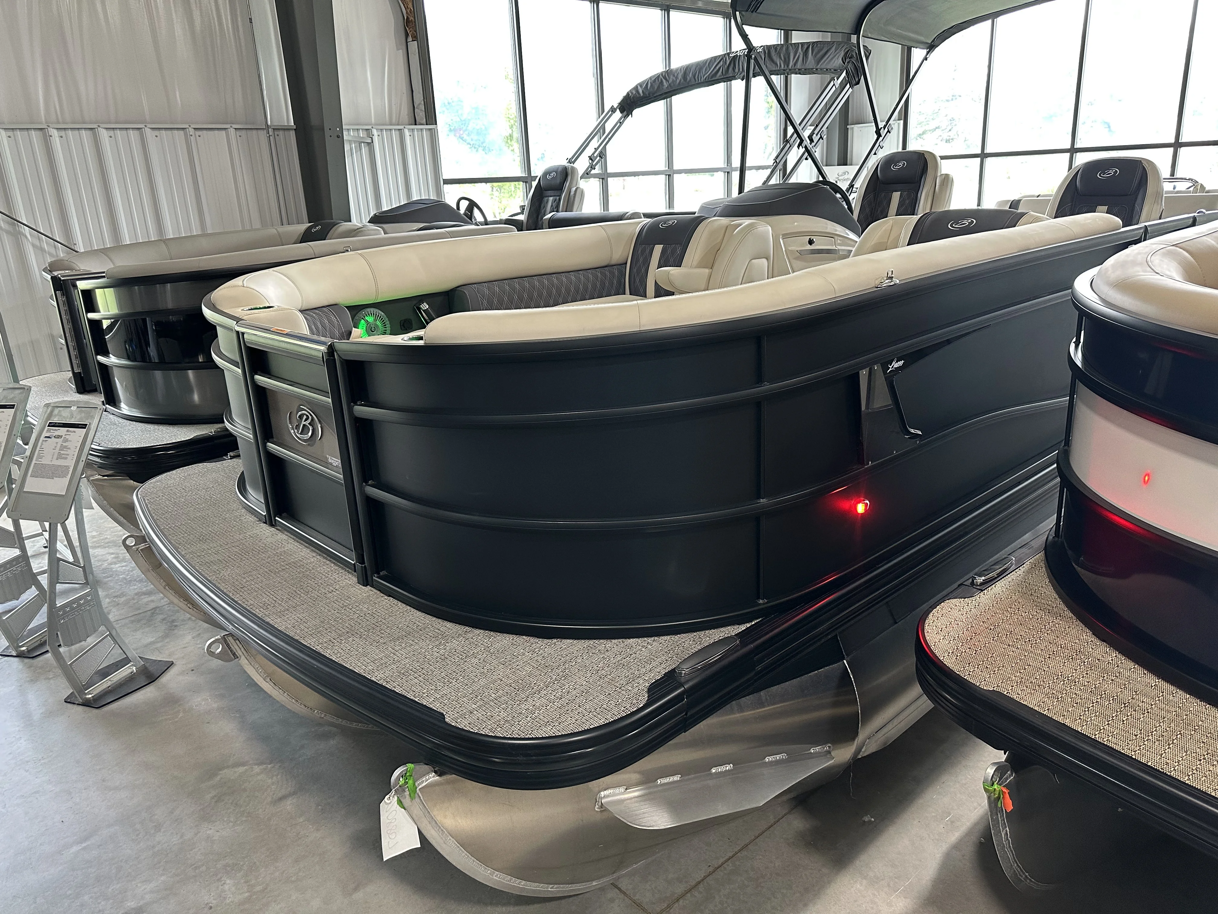 2025 Barletta LUSSO25UC Image Thumbnail #10