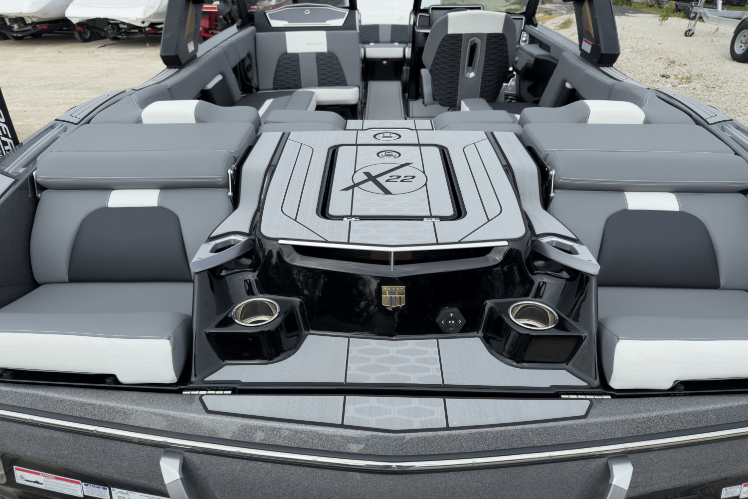 2025 Mastercraft X22 Image Thumbnail #8