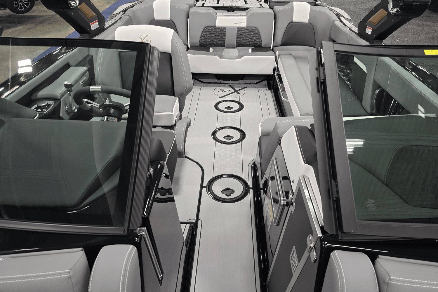 2025 Mastercraft X22 Image Thumbnail #7
