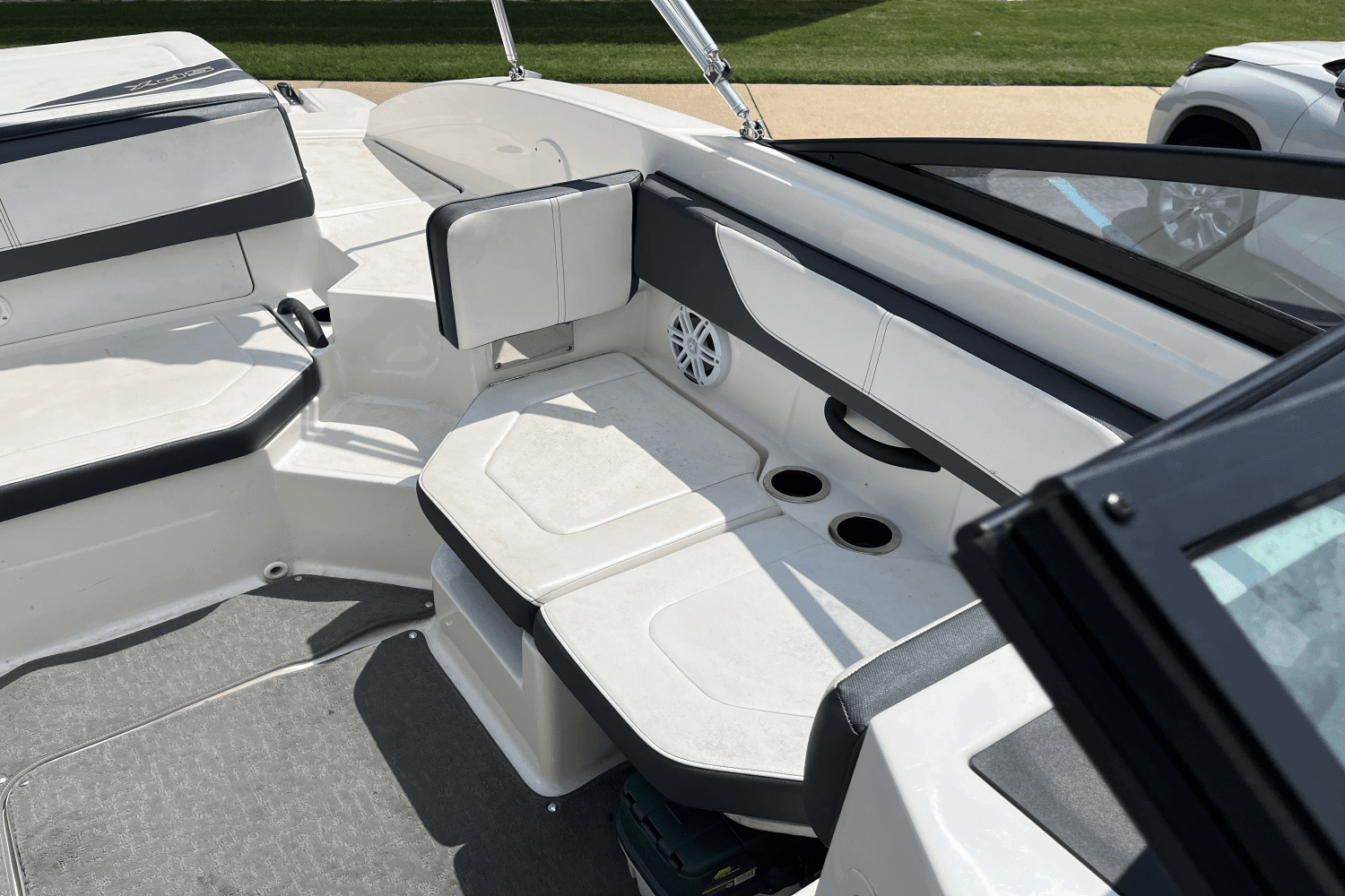 2016 Sea Ray 19 SPX Image Thumbnail #17