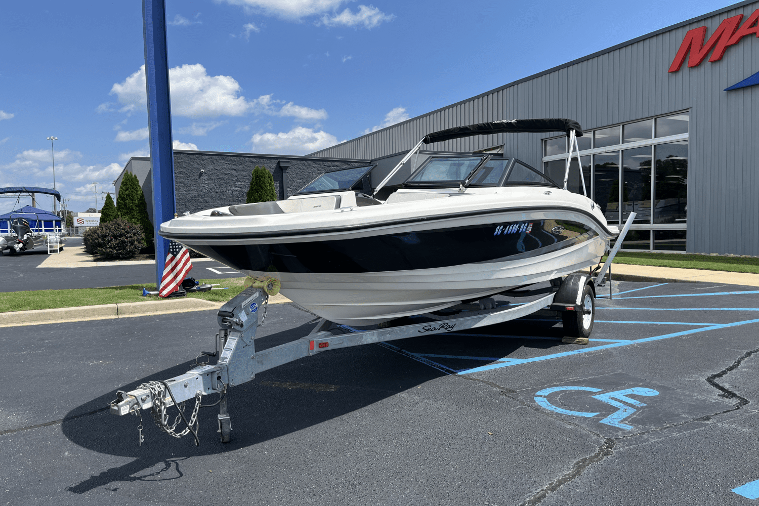 2016 Sea Ray 19 SPX Image Thumbnail #2