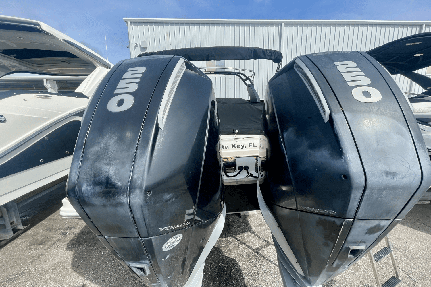 2020 Sea Ray SDX 290 Outboard Image Thumbnail #13