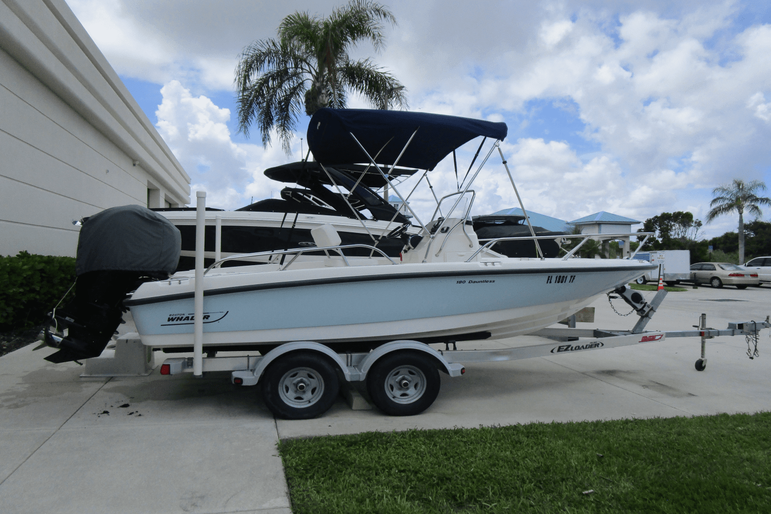 2016 Boston Whaler 180 DAUNTLESS Image Thumbnail #11