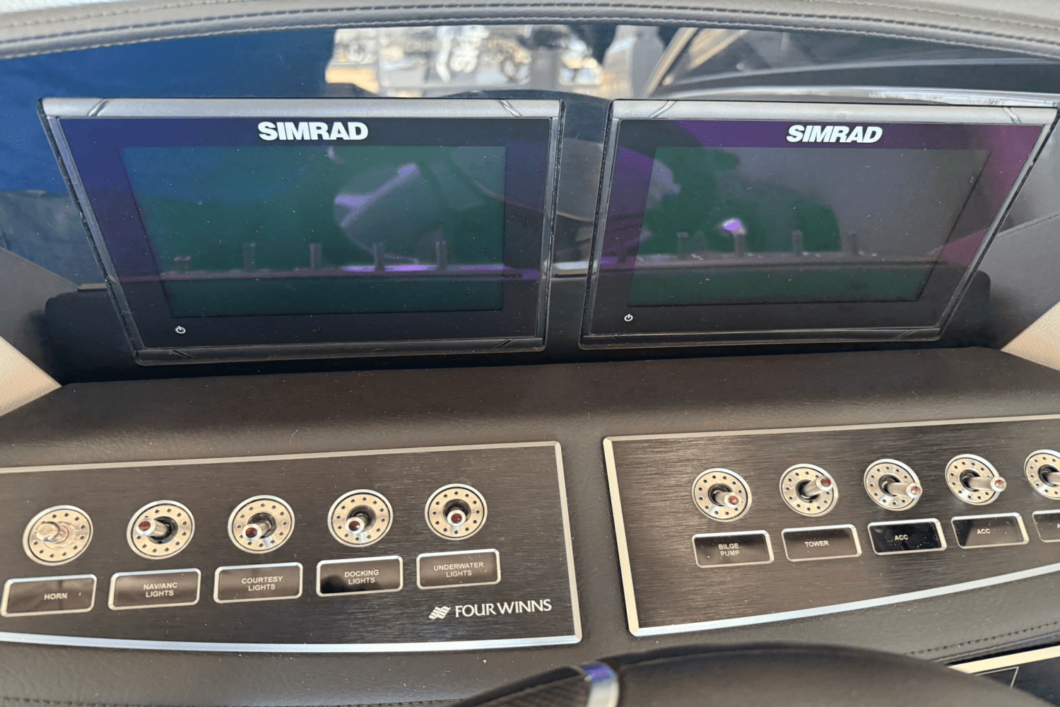 2025 Four Winns H6 Image Thumbnail #23