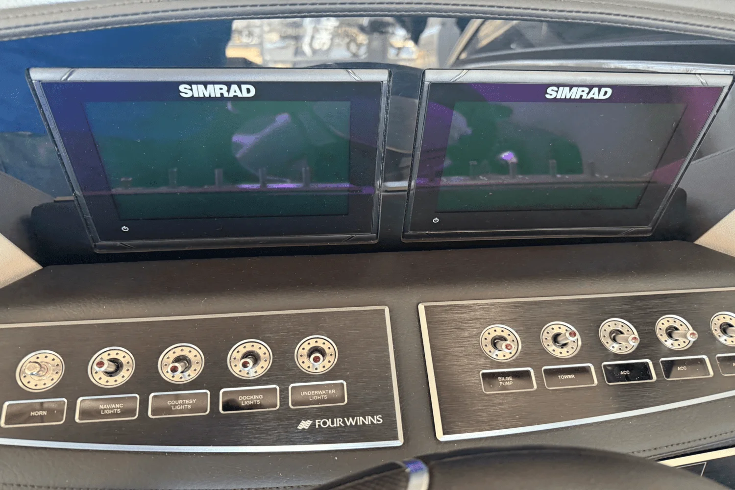 2025 Four Winns H6 Image Thumbnail #23