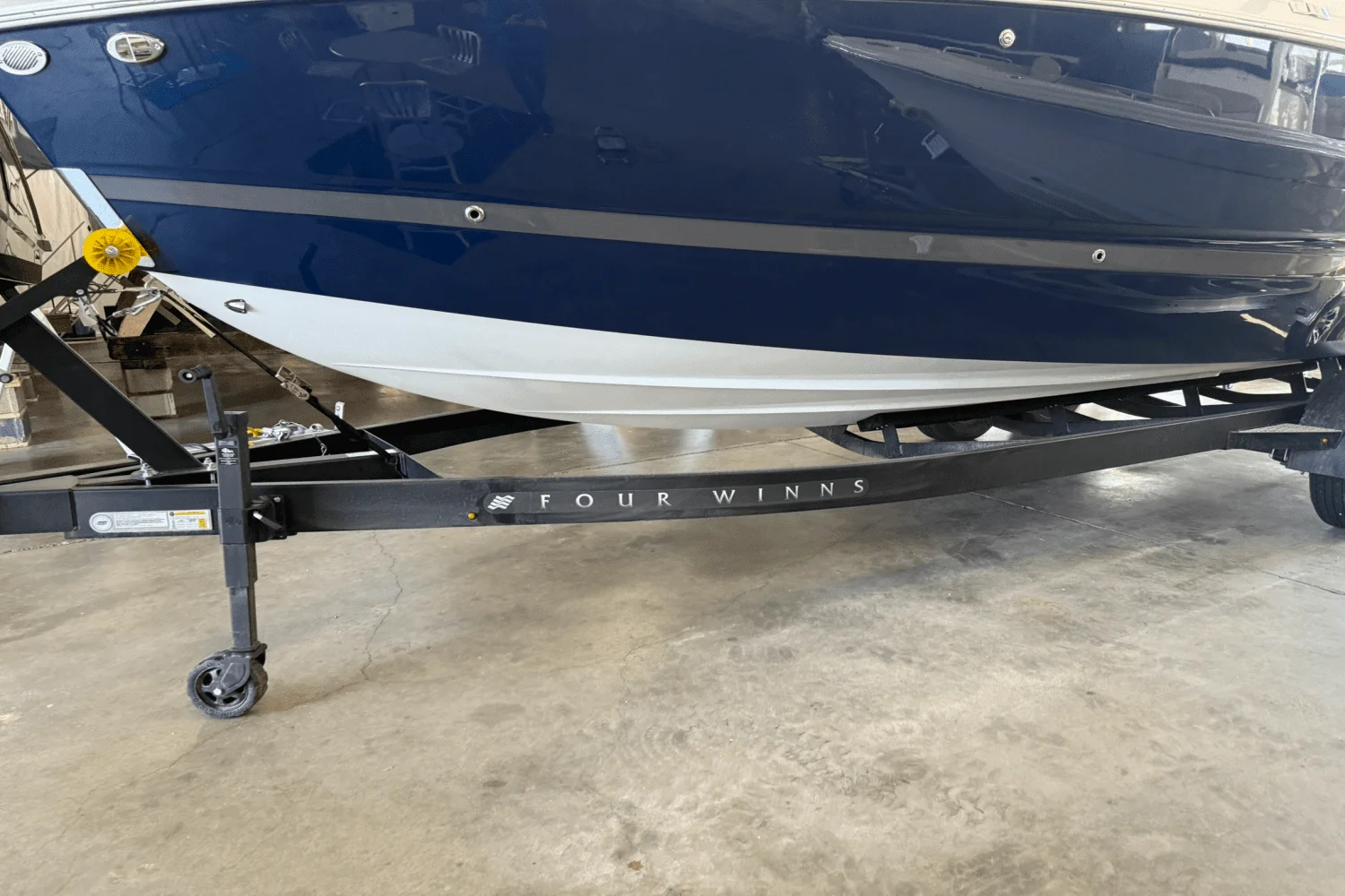 2025 Four Winns H6 Image Thumbnail #1