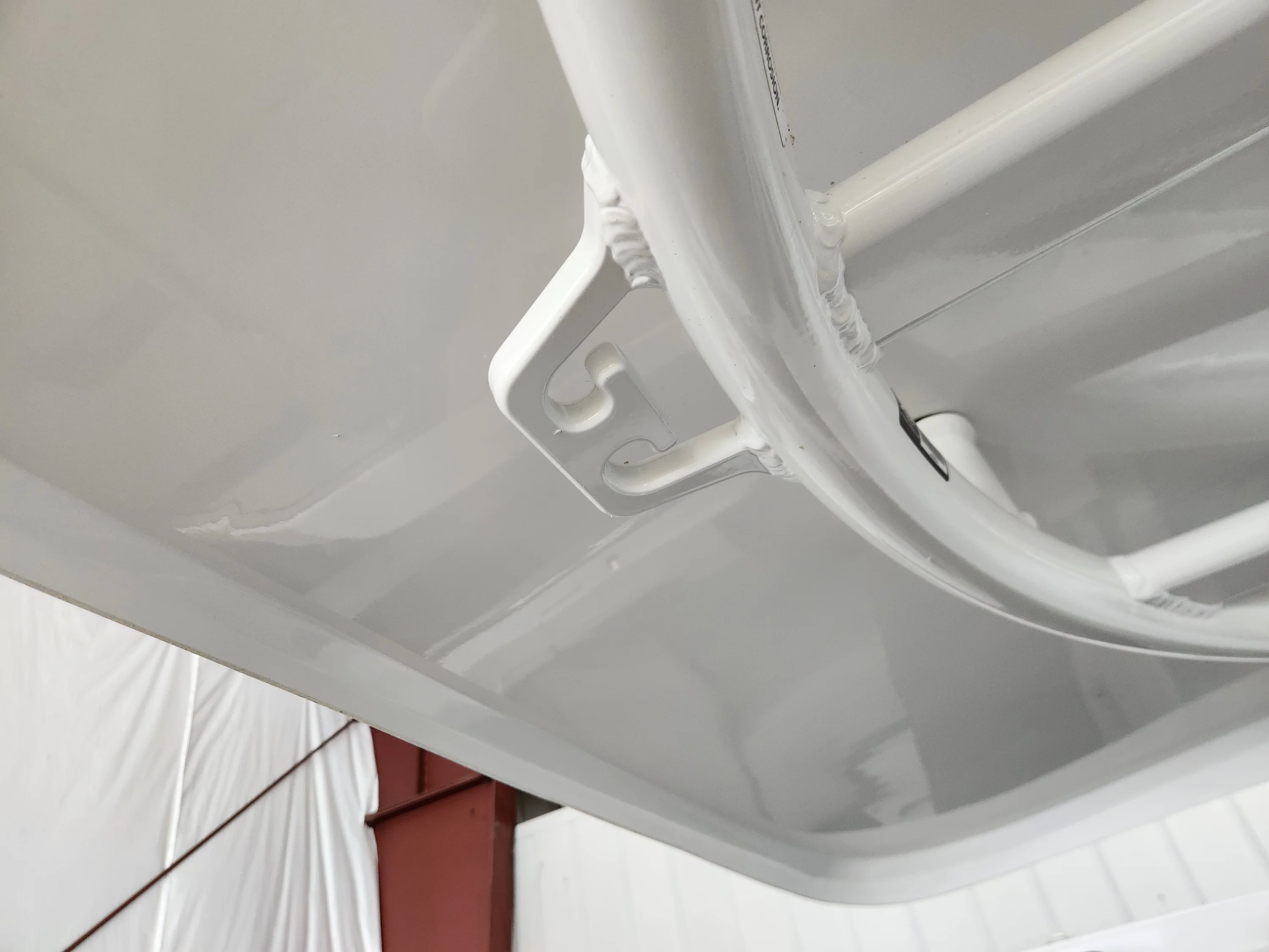 2025 Four Winns H9 OB Image Thumbnail #19