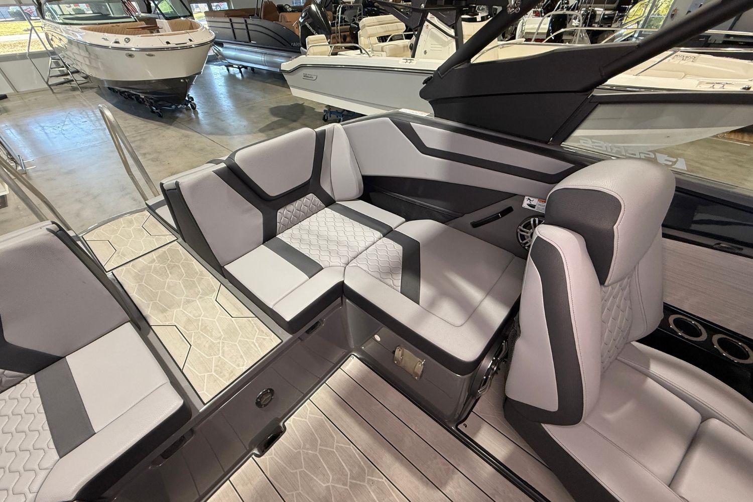 2025 Yamaha 222XE Image Thumbnail #10