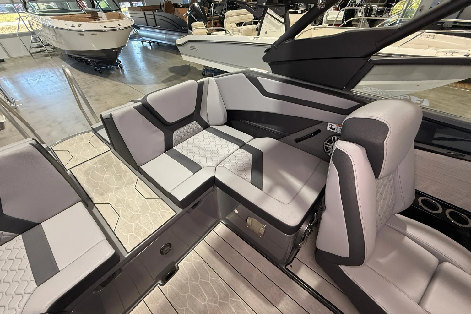 2025 Yamaha 222XE Image Thumbnail #10