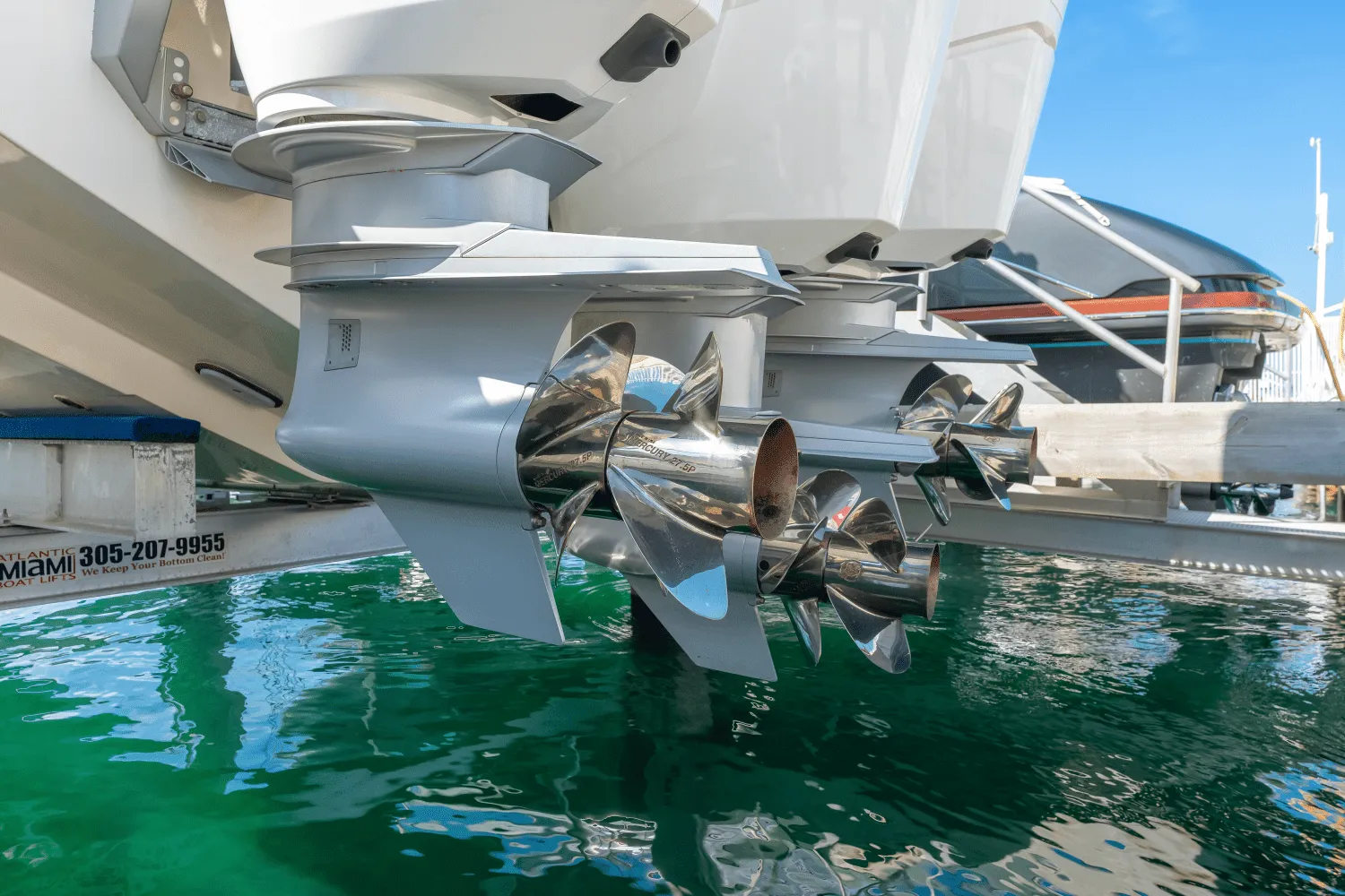 2023 Everglades 455 CC Image Thumbnail #17