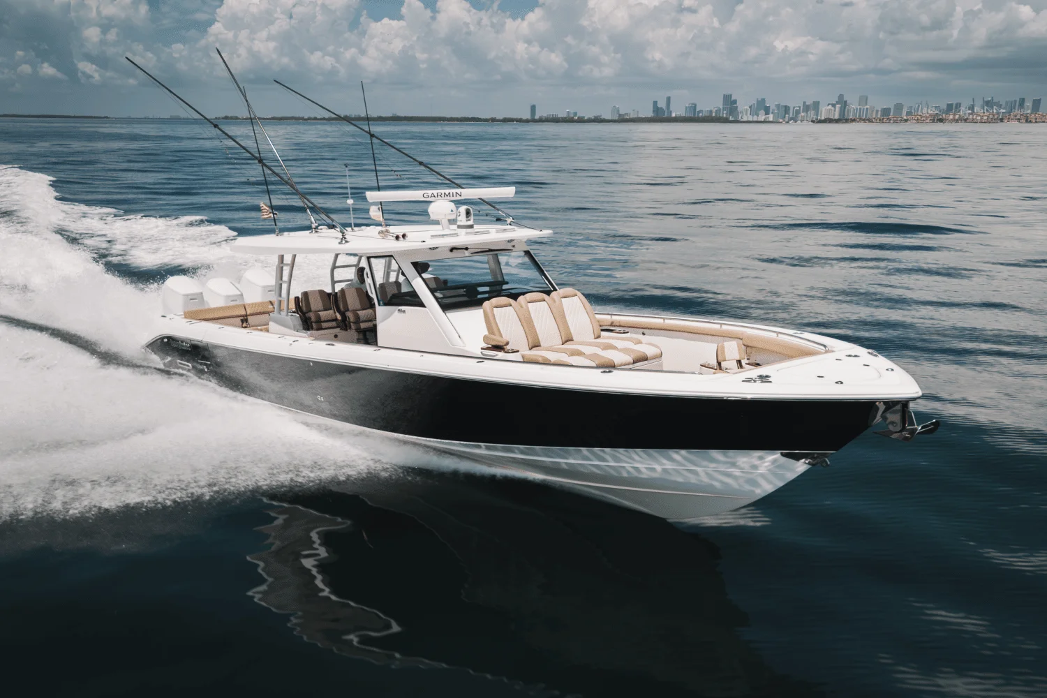 2023 Everglades 455 CC Image Thumbnail #9