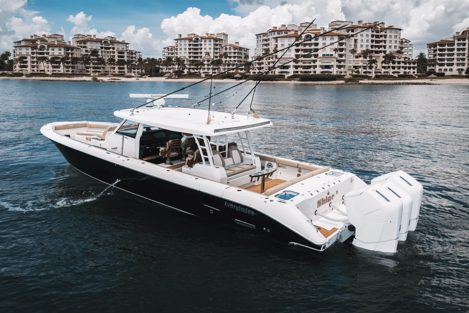 2023 Everglades 455 CC Image Thumbnail #2