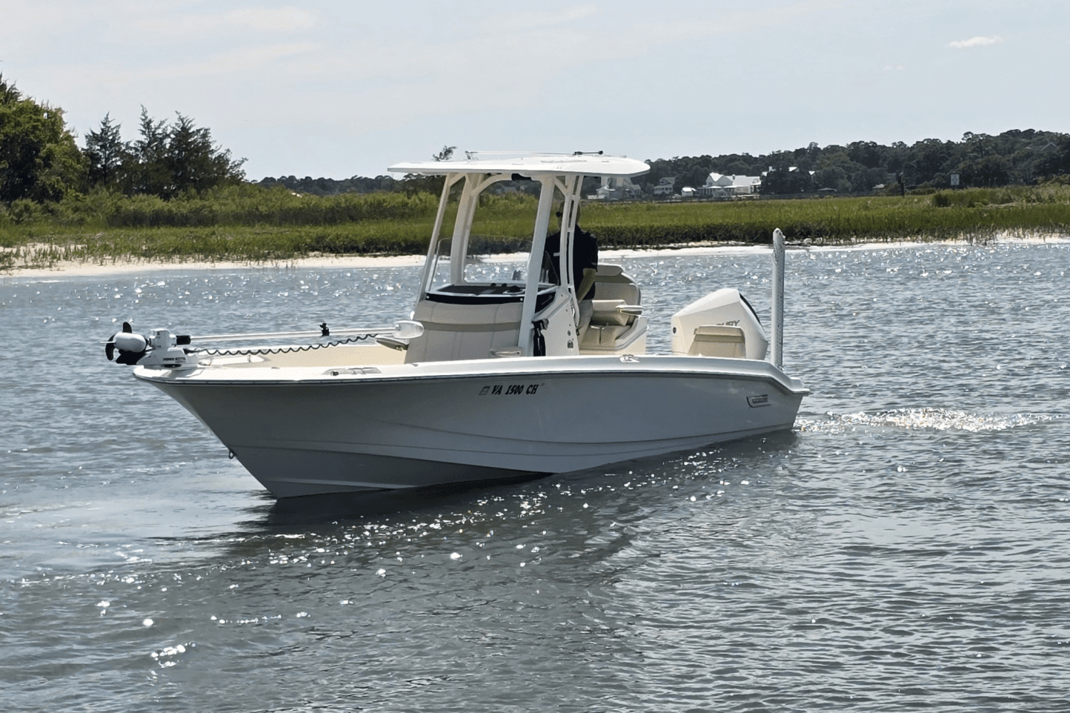 2021 Boston Whaler 250 DAUNTLESS Image Thumbnail #2