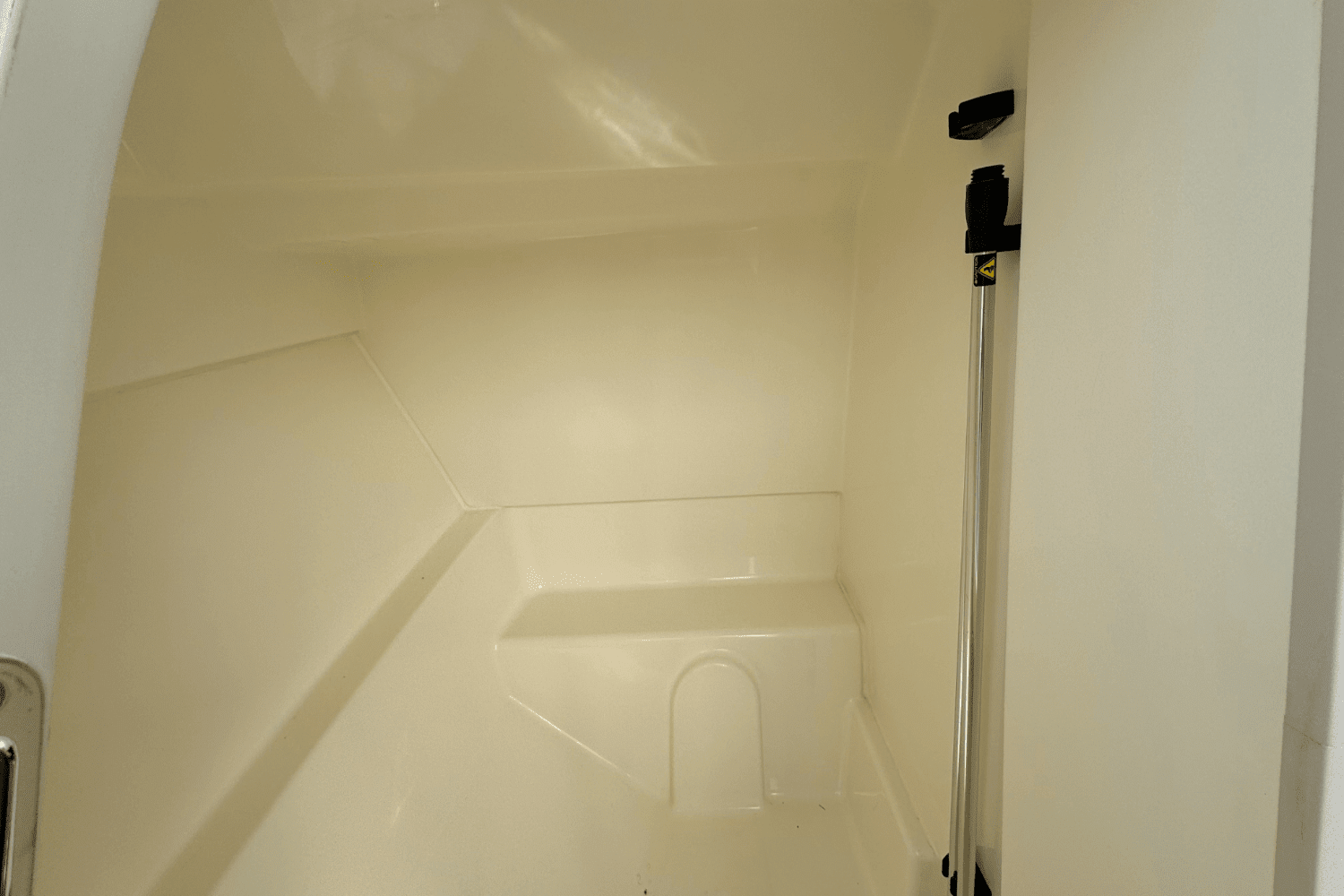 2024 Boston Whaler 210 Vantage Image Thumbnail #19