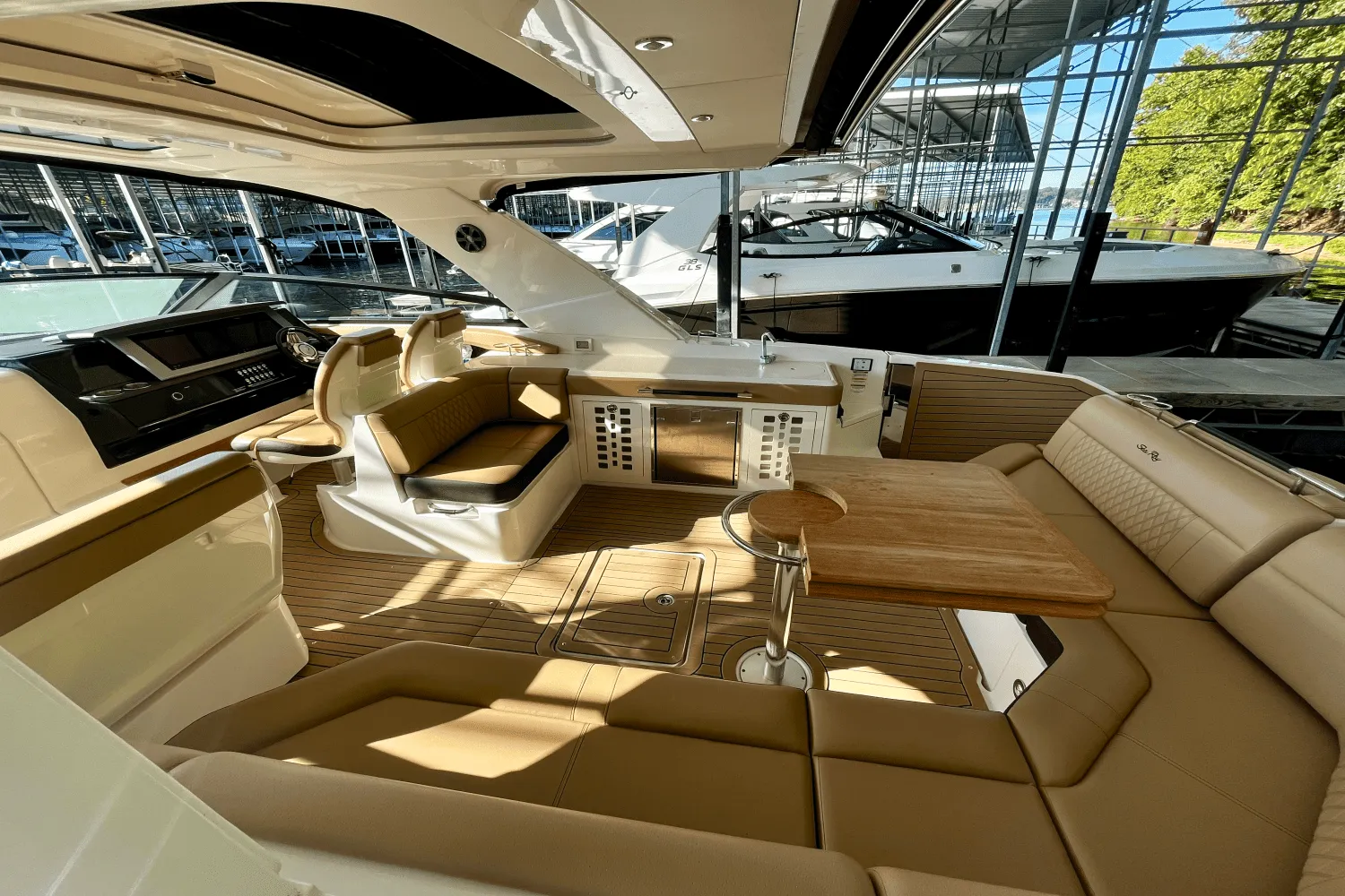 2021 Sea Ray SLX 400 OB Image Thumbnail #23