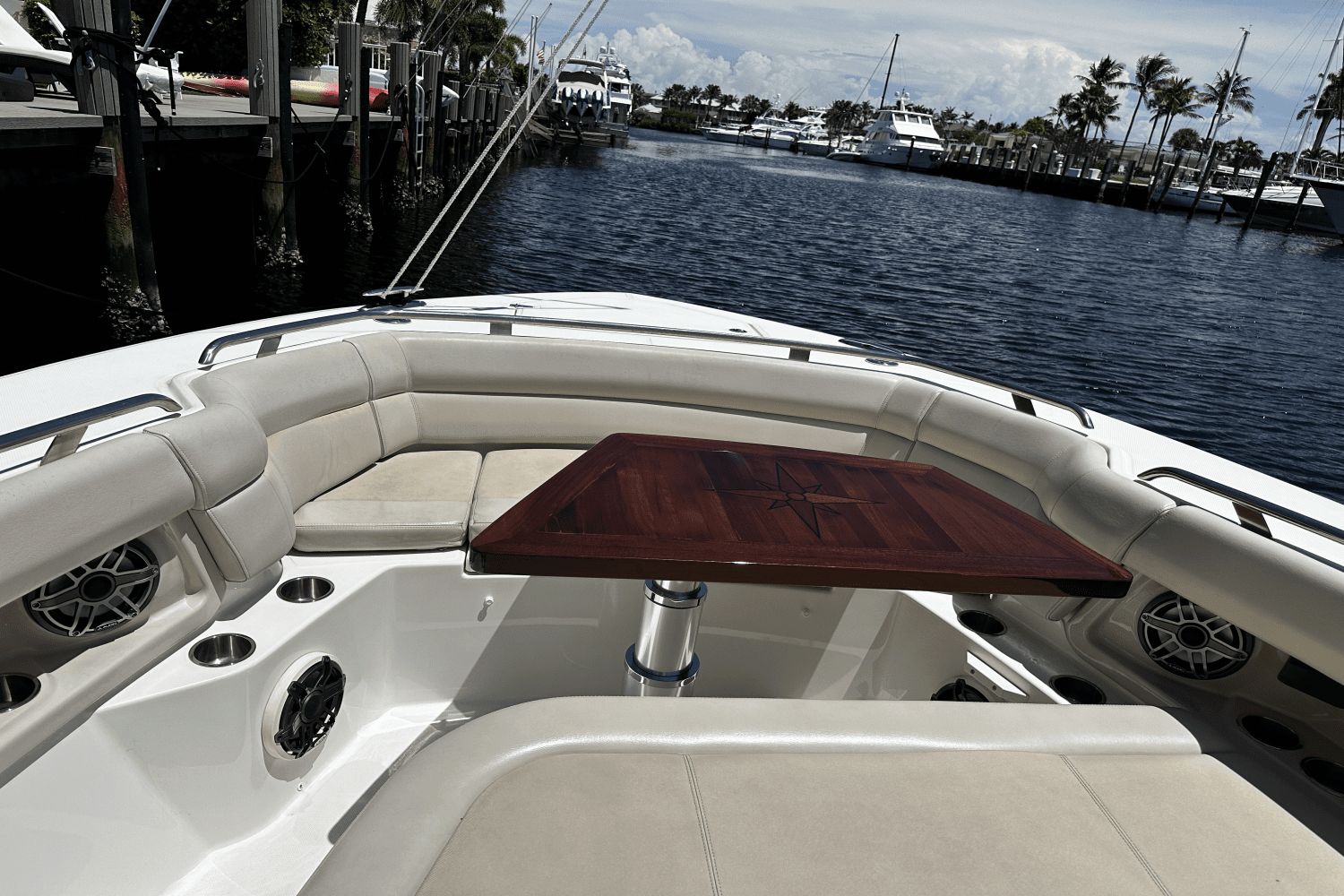 2019 Boston Whaler 350 Realm Image Thumbnail #38