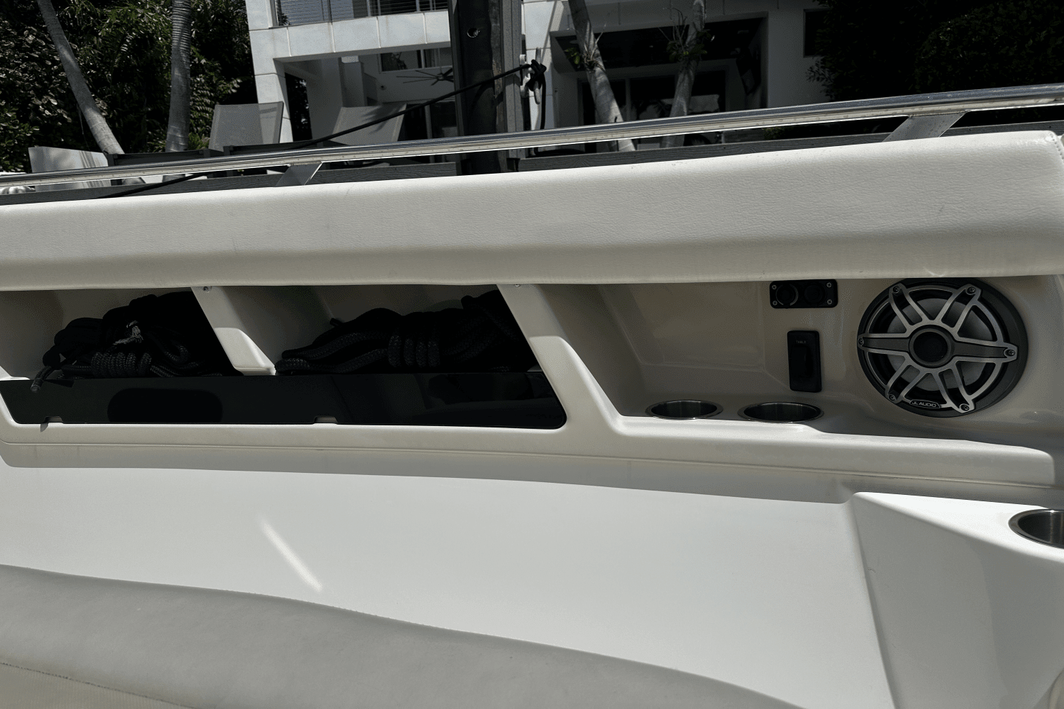 2019 Boston Whaler 350 Realm Image Thumbnail #40