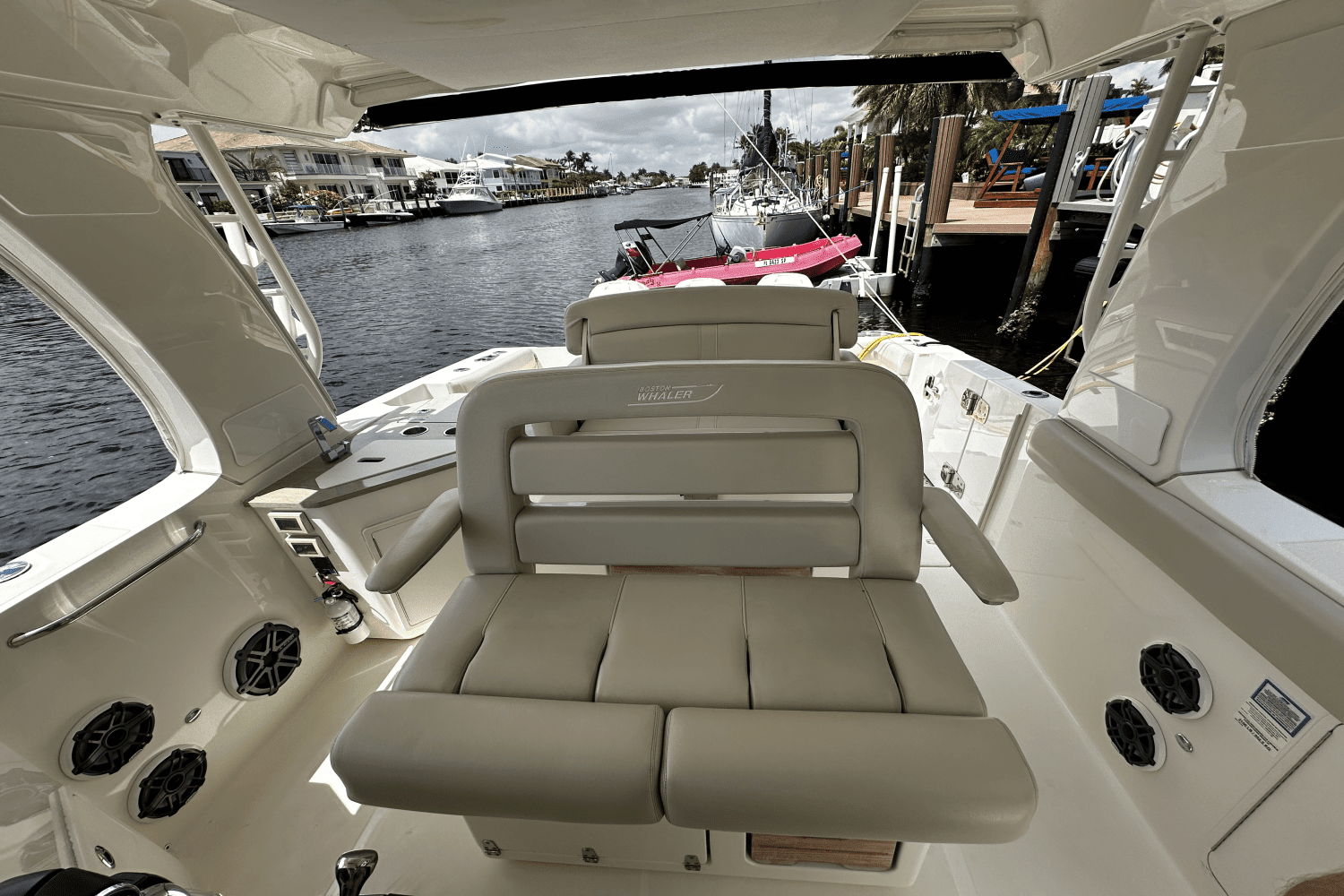 2019 Boston Whaler 350 Realm Image Thumbnail #35