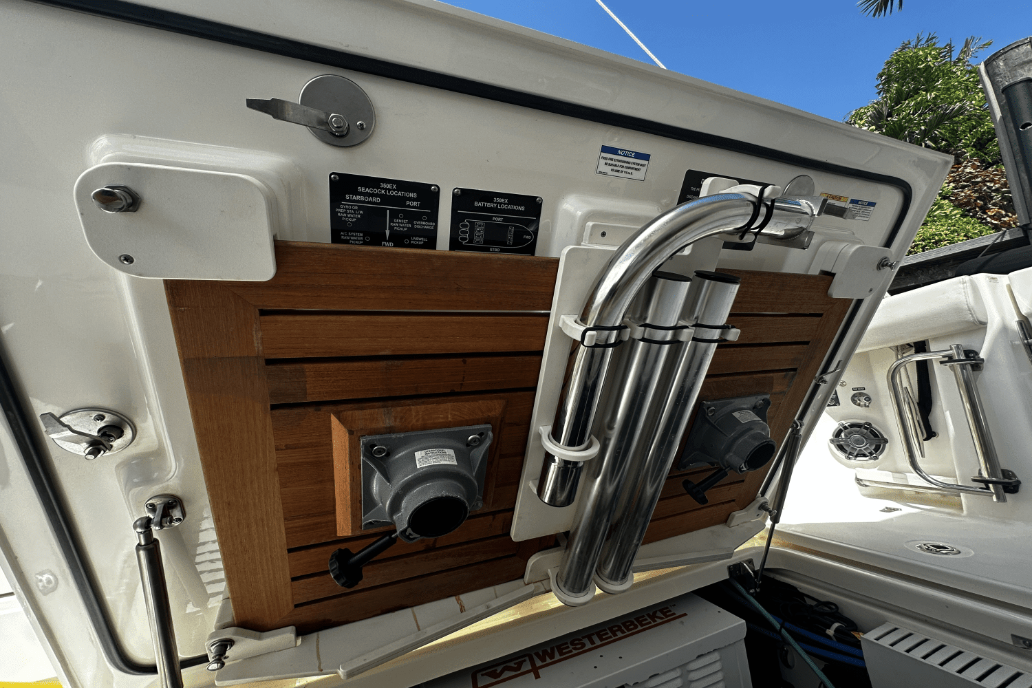 2019 Boston Whaler 350 Realm Image Thumbnail #58