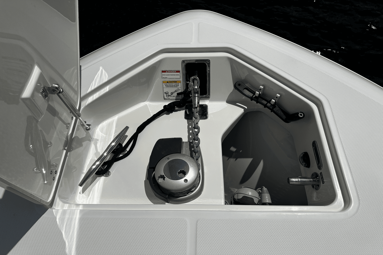 2019 Boston Whaler 350 Realm Image Thumbnail #57