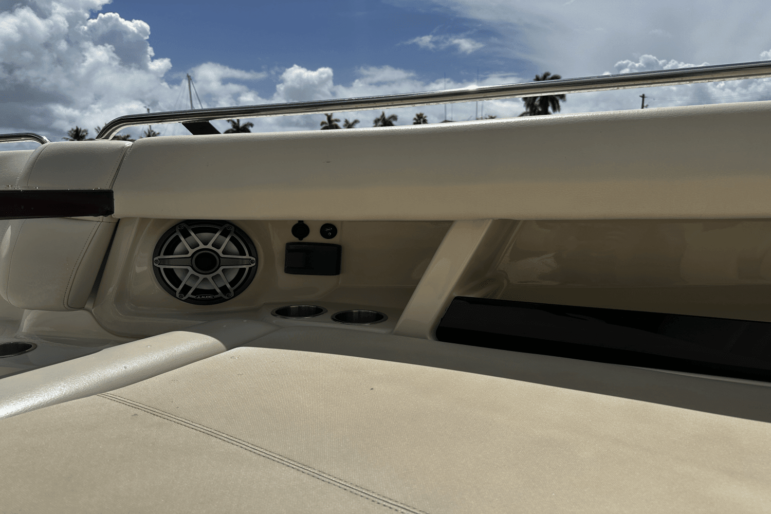 2019 Boston Whaler 350 Realm Image Thumbnail #39