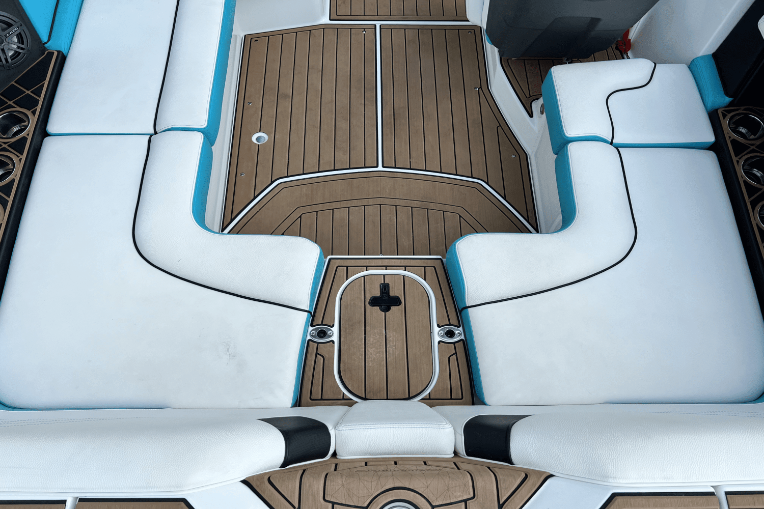 2020 Nautique GS20 Image Thumbnail #13