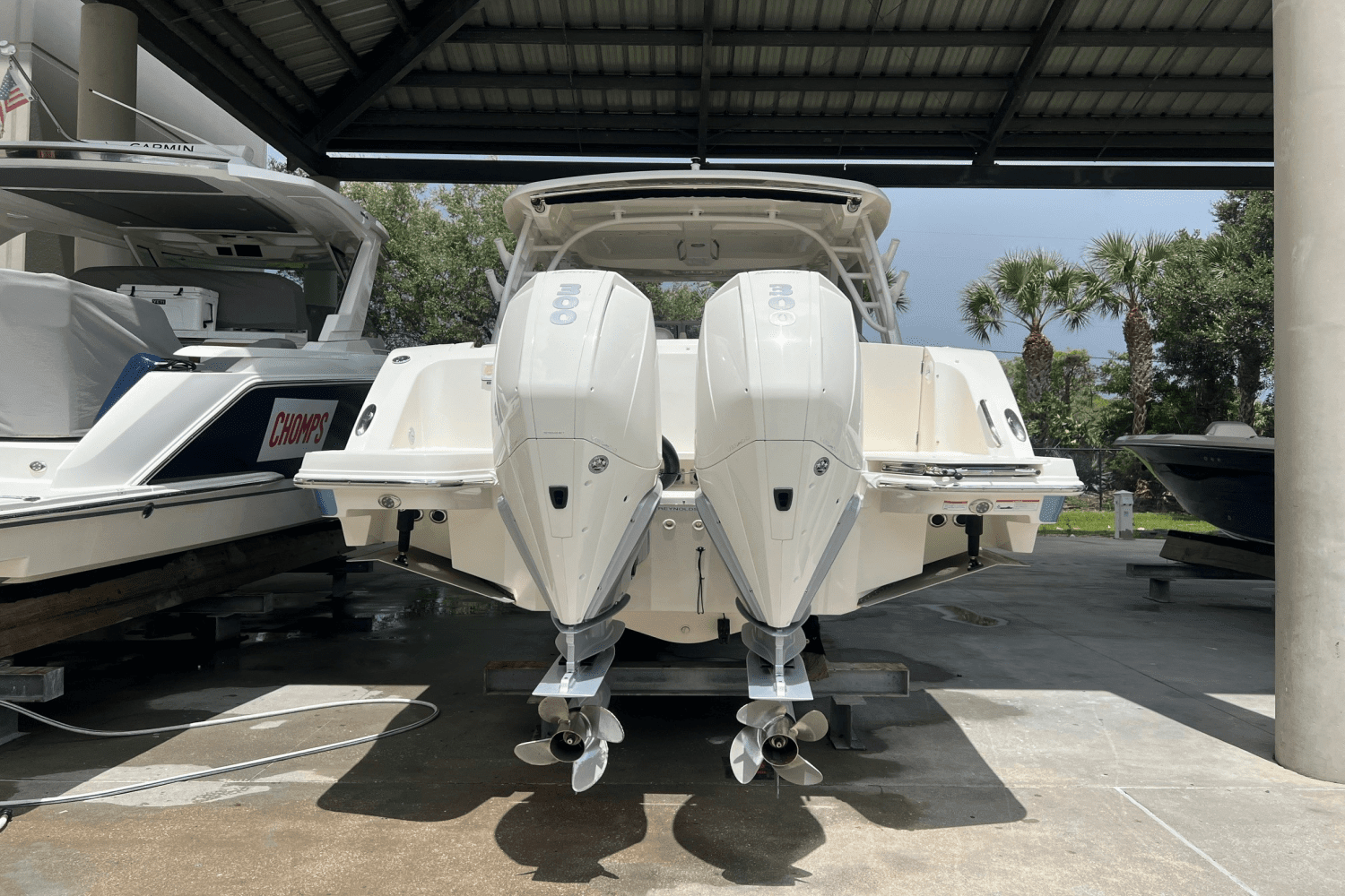 2022 Boston Whaler 320 VANTAGE Image Thumbnail #20