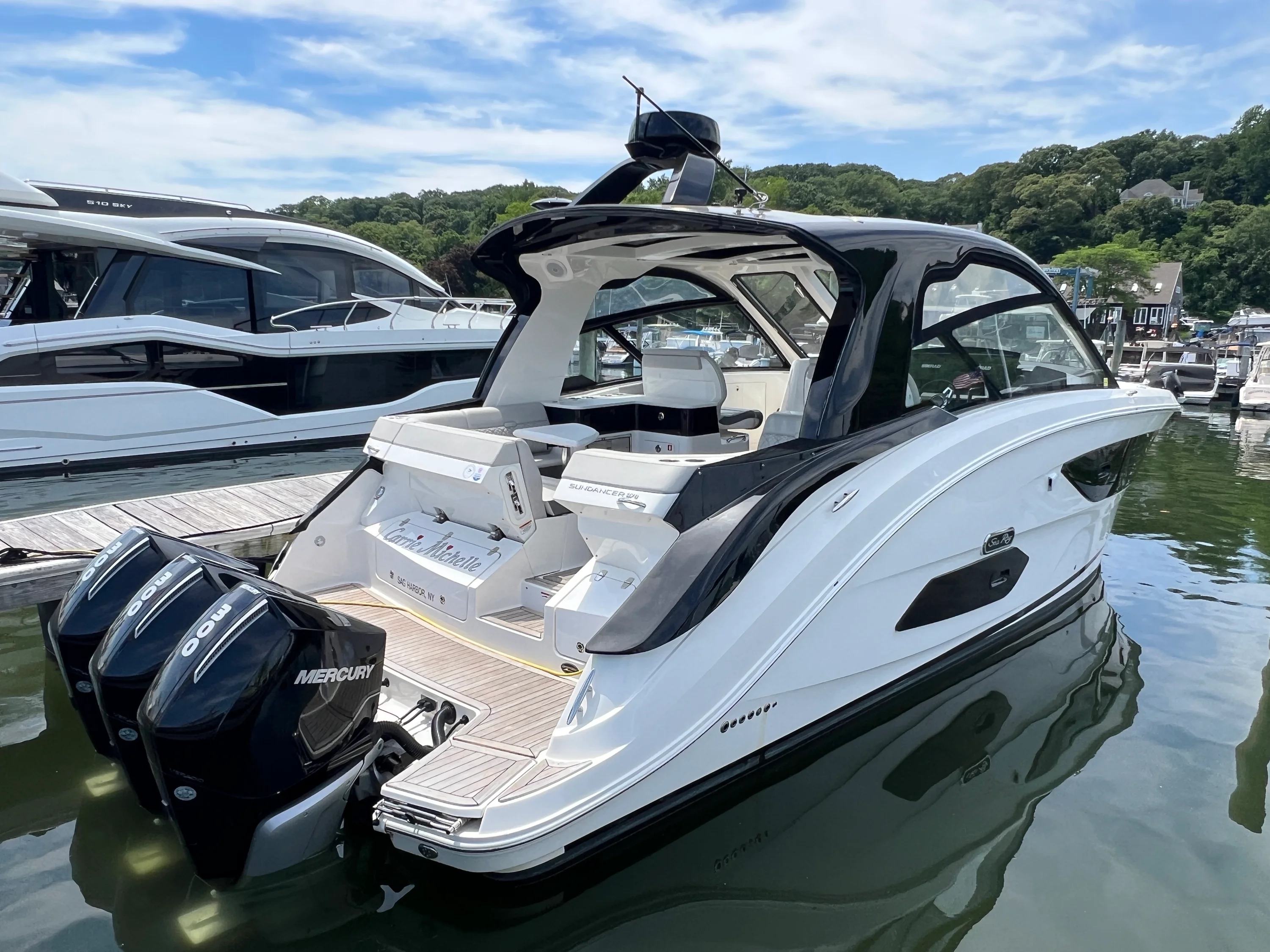 2023 Sea Ray 370 SUNDANCER OB Image Thumbnail #6