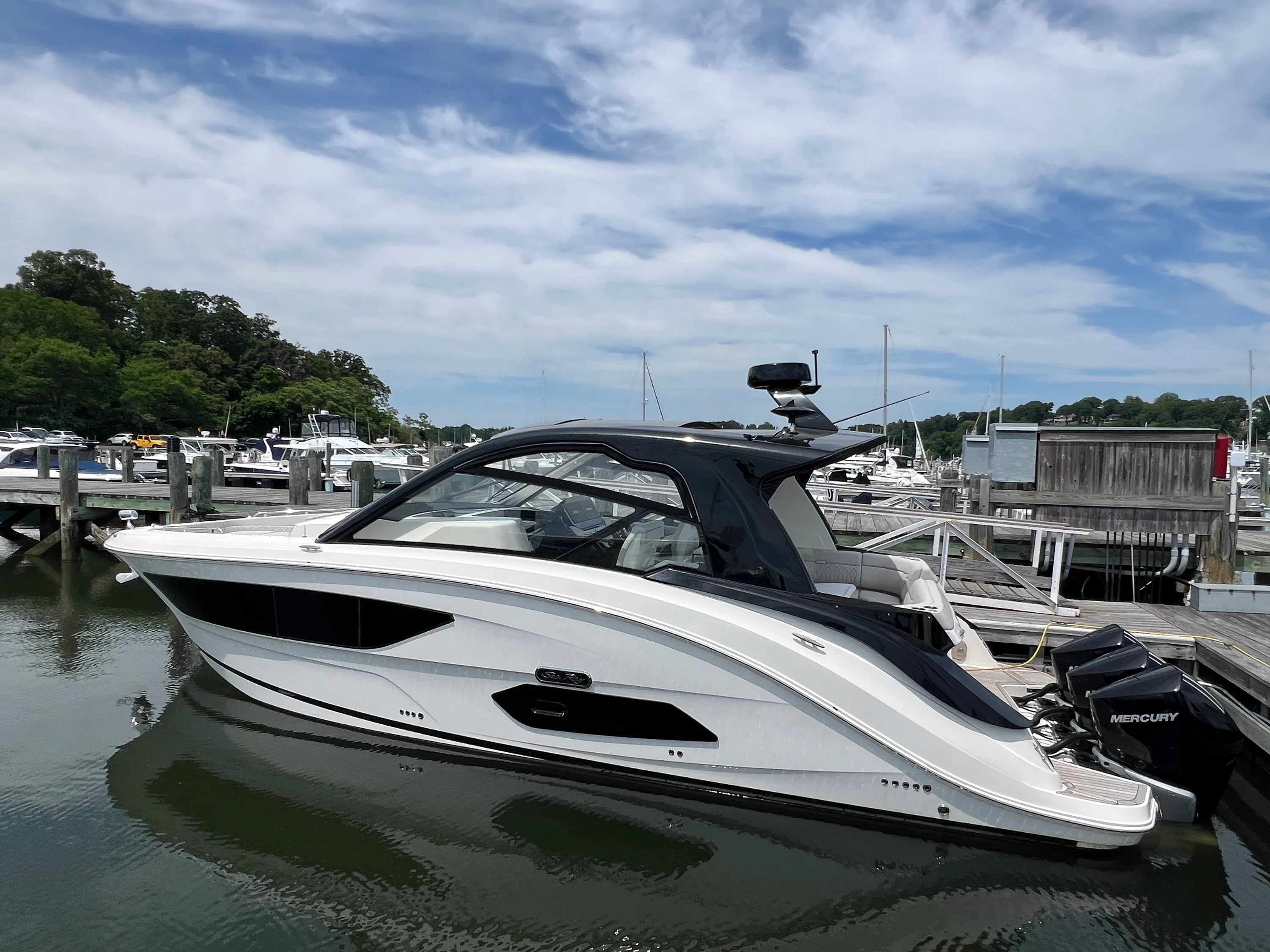 2023 Sea Ray 370 SUNDANCER OB Image Thumbnail #16
